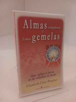 Portada de Almas compañeras y llamas gemelas cómo influye el karma en las relaciones de pareja