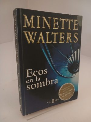 Ecos en la sombra
