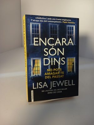 Encara són dins