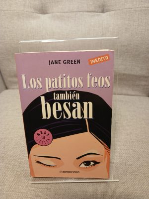 Los patitos feos también besan