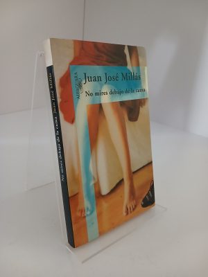 Portada de NO MIRES DEBAJO DE LA CAMA (Spanish Edition)