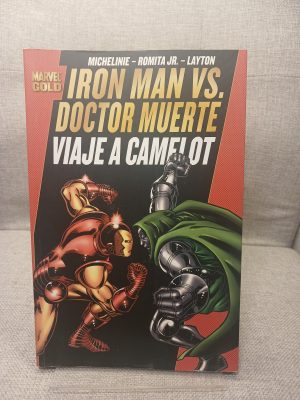 Iron Man vs. Doctor Muerte viaje a Camelot