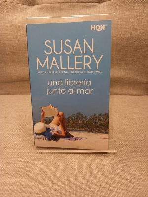 Una librería junto al mar
