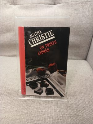 Un triste ciprés