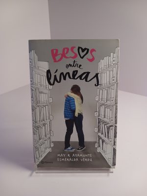 Besos entre líneas