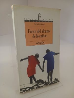 Fuera del alcance de los ninos / Out of Reach of Children (Spanish Edition)