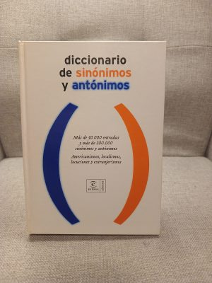 Diccionario de sinónimos y antónimos