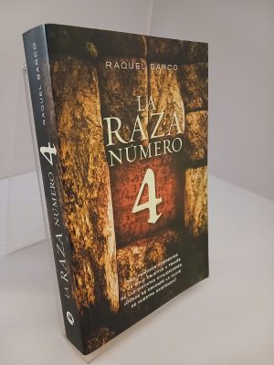 Portada de La raza número 4